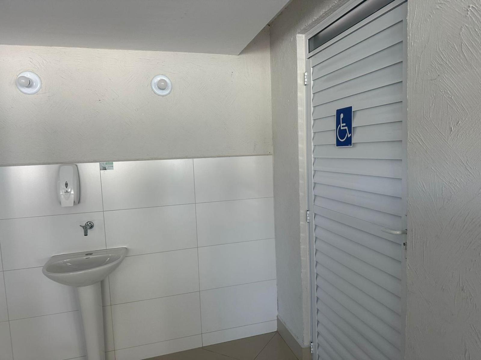 Ap Novo Ubatuba com Varanda Gourmet, Piscina e Wi-Fi Exterior foto
